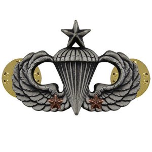 Army Badge: Senior Combat Parachute Second Award, silver oxidized