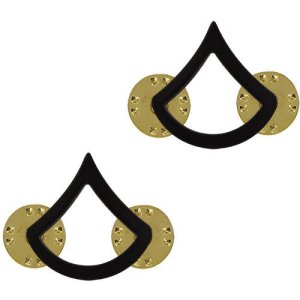 Army Chevron: Private First Class, black metal