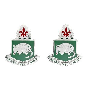 Army Crest: 35th Armor Regiment, Motto: VINCERE VEL MORI