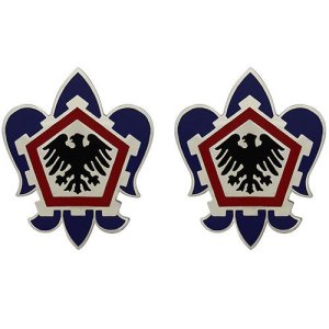 Army Crest: 555th Combat Engineer Group