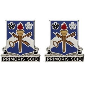 Army Crest: 741st Military Intelligence, Primoris Scio