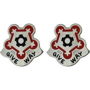 Army Crest: 88th Support Battalion, Give Way
