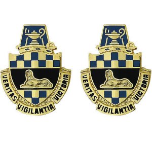 Army Crest: Intelligence Center and School, Veritas Vigilantia Victory