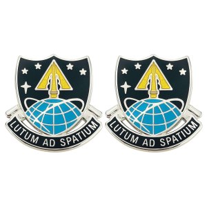 Army Crest: USAE US Space Command, Motto: LUTUM AD SPATIUM