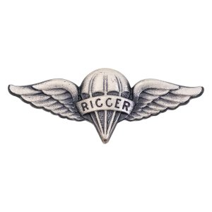 Army Dress Badge: Parachute Rigger, miniature, silver oxidized