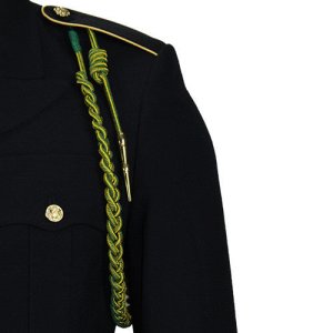 Army Fourragere (Lanyard): French WWII, green and gold with polish brass tip