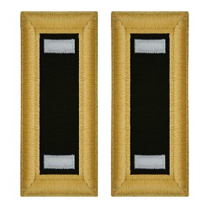 Army Shoulder Strap: First Lieutenant Chaplain, female