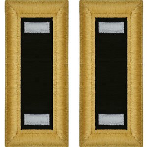 Army Shoulder Strap: First Lieutenant Chaplain