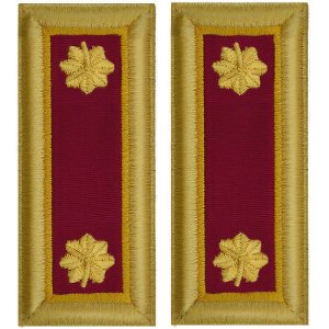 Army Shoulder Strap: Major Ordnance