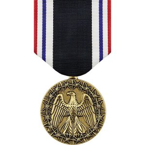 Decorations Full Size Medal: Prisoner of War
