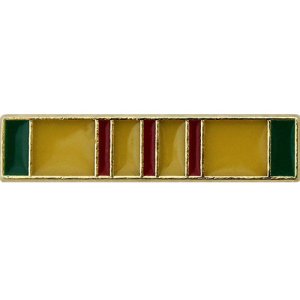 Decorations Lapel Pin: Vietnam Service