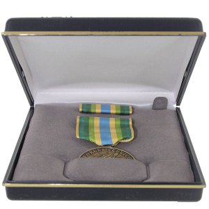 Decorations Medal Presentation Set: Armed Forces Service Medal