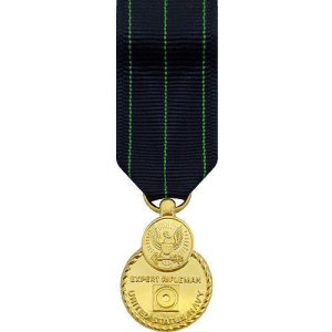 Decorations Miniature Medal: 24k Gold Plated: Expert Rifle