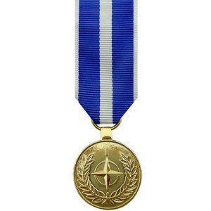 Decorations Miniature Medal: 24k Gold Plated: NATO Kosovo Medal