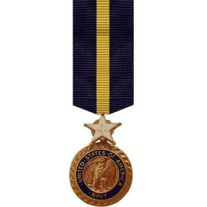 Decorations Miniature Medal: Distinguished Service