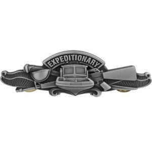 Navy Badge: Expeditionary Warfare Specialist, regulation size Oxidized