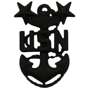 Navy Cap Device: E9 Chief Petty Officer: Master, black metal