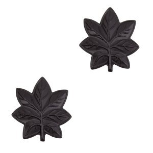 Navy Coat Device: Commander, black metal