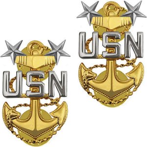 Navy Collar Device: E9 Chief Petty Officer: Master, clutch back