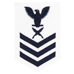 Navy E6 Female Rating Badge: Yeoman, white
