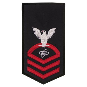 Navy E7 Female Rating Badge: ET Electronics Technician, seaworthy red on blue
