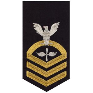 Navy E7 Male Rating Badge: Aviation Machinist''s Mate, seaworthy gold on blue
