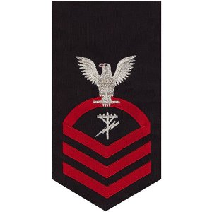 Navy E7 Male Rating Badge: Construction Electrician, seaworthy red on blue