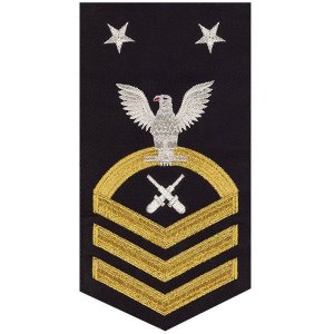 Navy E9 Male Rating Badge: Gunner''s Mate, seaworthy gold on blue