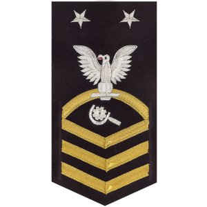 Navy E9 Male Rating Badge: Machinery Repairman, vanchief on blue