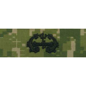 Navy Embroidered Badge: Deep Submergence, Woodland Digital