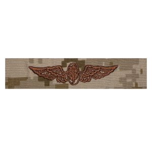Navy Embroidered Badge: Flight Nurse, Desert Digital