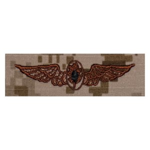 Navy Embroidered Badge: Flight Surgeon, Desert Digital