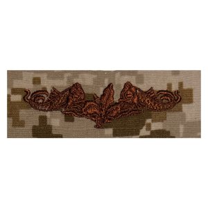 Navy Embroidered Badge: Submarine Supply, Desert Digital