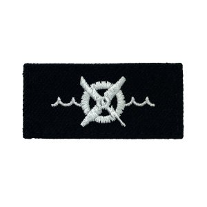 Navy Rating Badge: Striker Mark for RW Robotics Warfare Specialist, Serge for dress blue uniform
