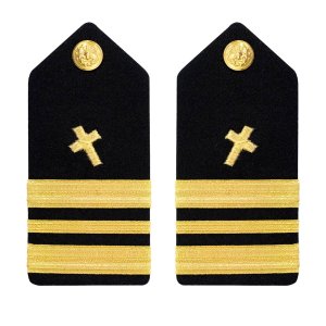 Navy Shoulder Board: Lieutenant Commander Christian Chaplain, female