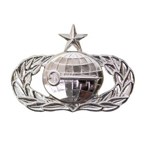 Air Force Badge: Intelligence: Senior, midsize
