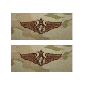 Air Force Embroidered Badge: Remotely Piloted Aircraft Sensor Operator: Senior, embroidered on OCP