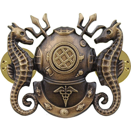 Picture of US Navy Badges Diving Medical Officer: Regulation Size