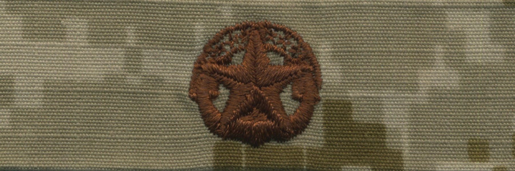 Picture of US Navy Badges Embroidered Command At Sea: Desert Digital