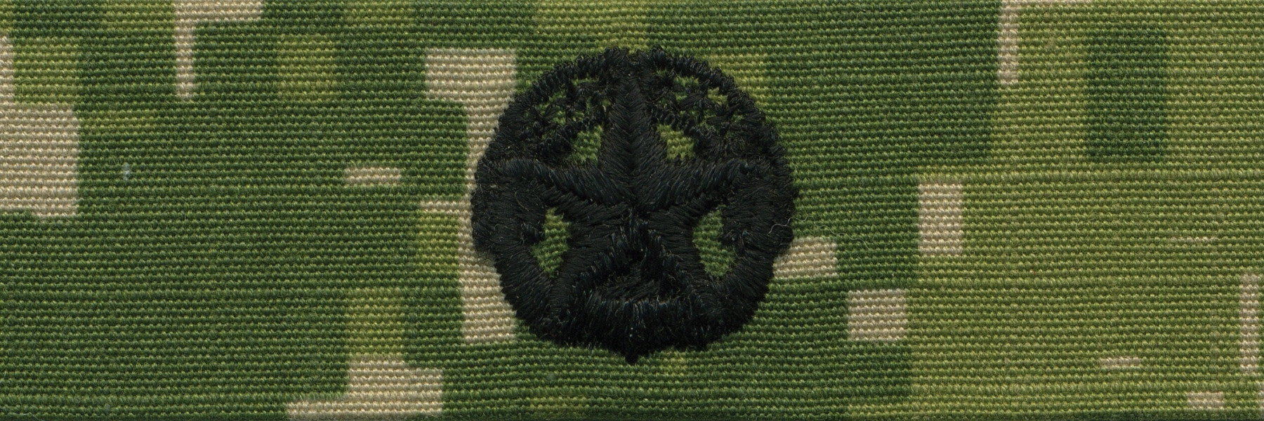 Picture of US Navy Badges Embroidered Command At Sea: Woodland Digital