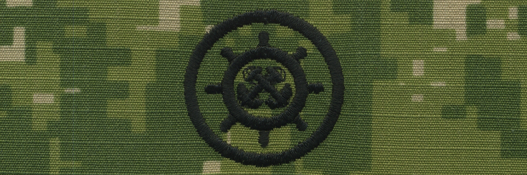 Picture of US Navy Badges Embroidered Craftmaster: Woodland Digital