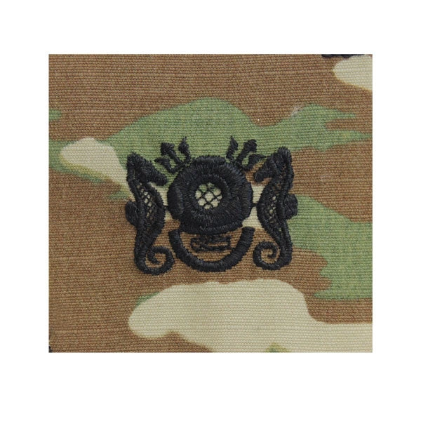 Picture of US Navy Badges Embroidered Diving Officer: Embroidered On Ocp