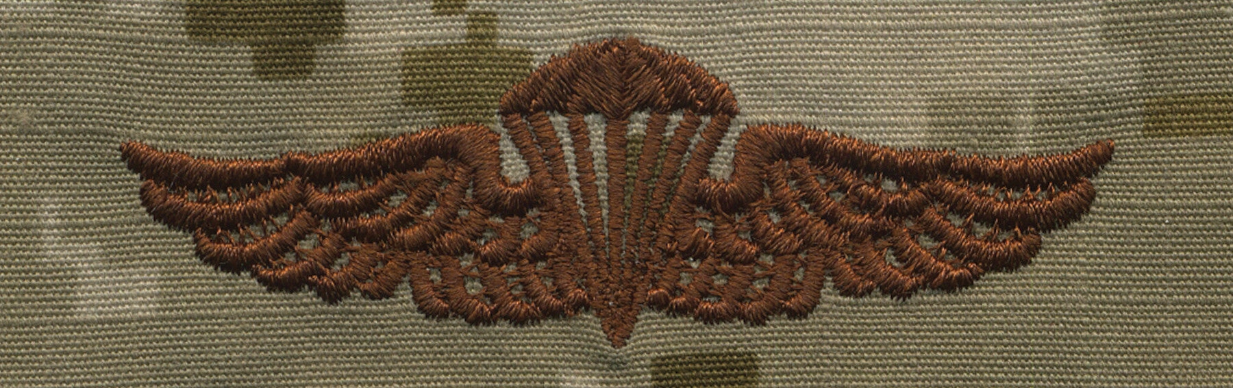 Picture of US Navy Badges Embroidered N/Mc Parachutist: Desert Digital
