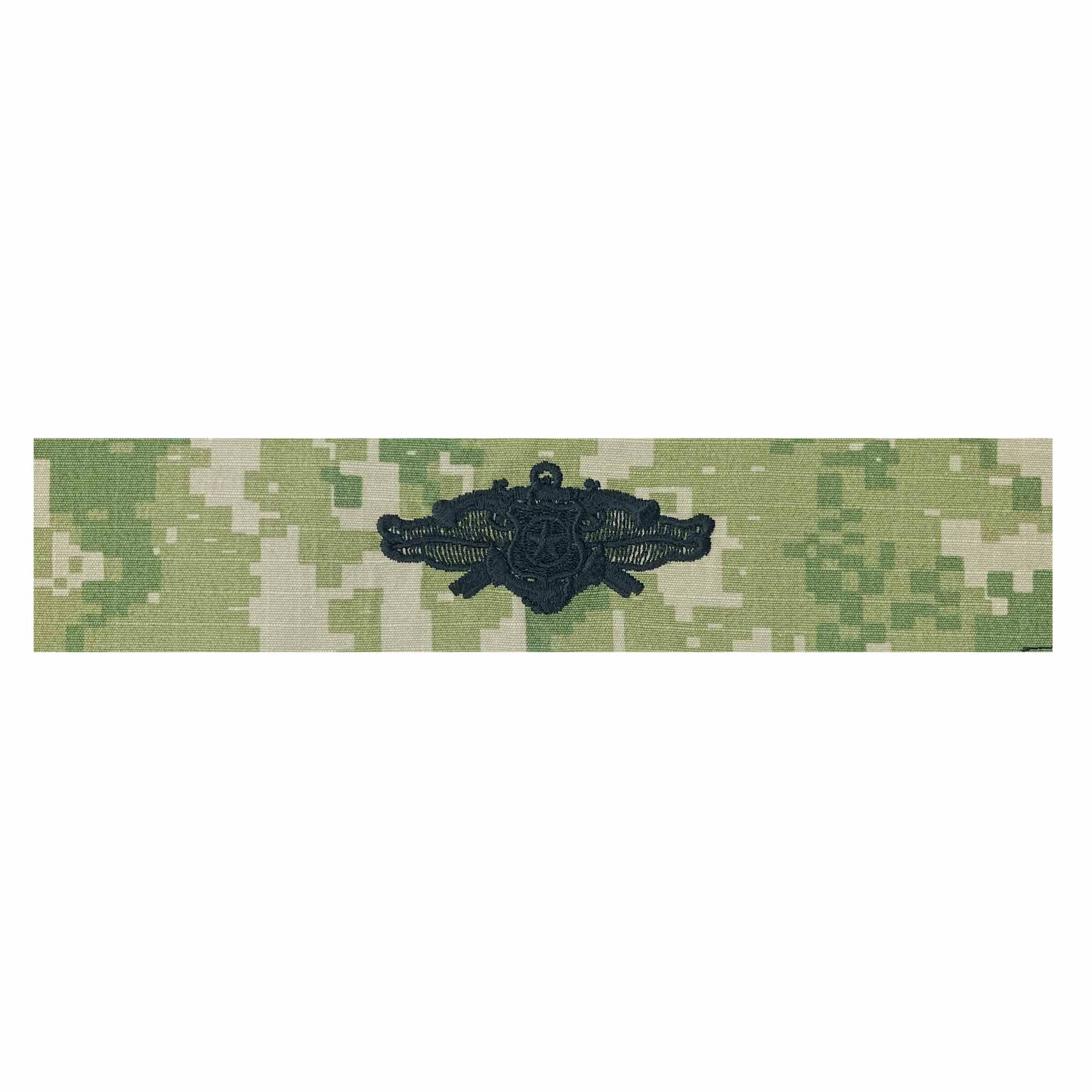 Picture of US Navy Badges Embroidered Security Forces Senior Specialist: Woodland Digital