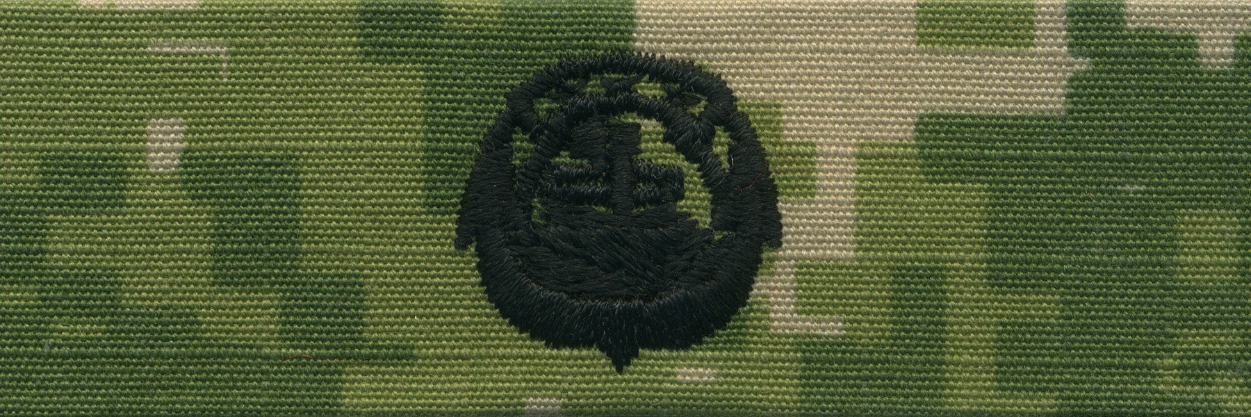 Picture of US Navy Badges Embroidered Small Craft: Woodland Digital