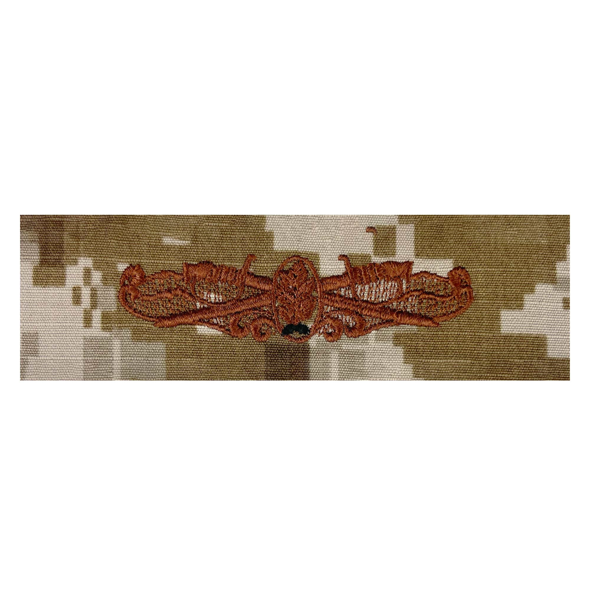 Picture of US Navy Badges Embroidered Surface Warfare Dental: Desert Digital