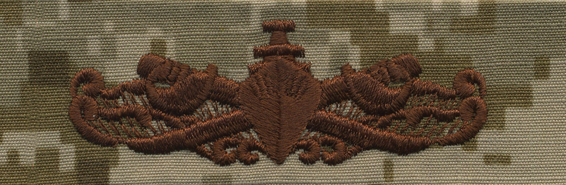 Picture of US Navy Badges Embroidered Surface Warfare: Enlisted: Desert Digital