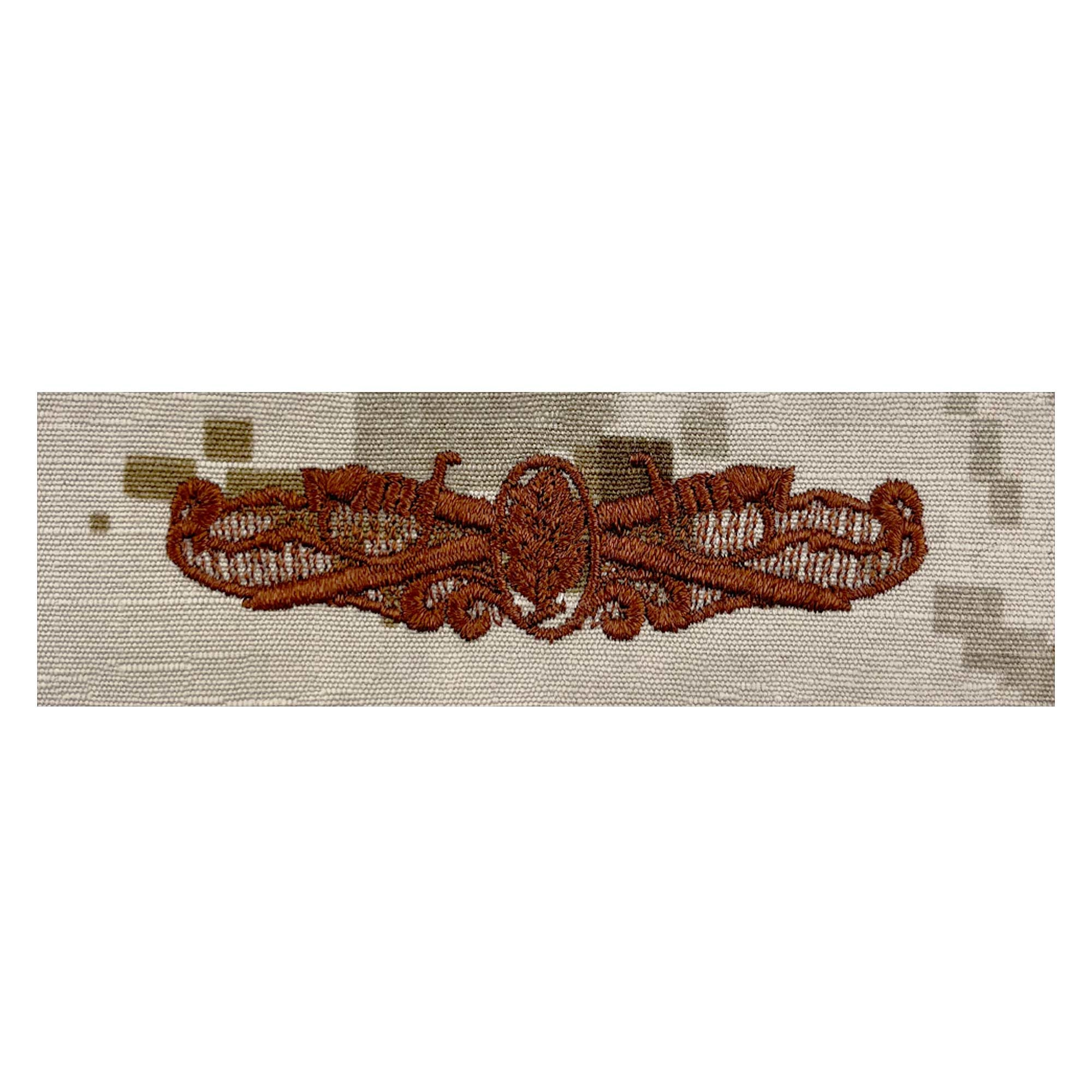 Picture of US Navy Badges Embroidered Surface Warfare Medical Service: Desert Digital
