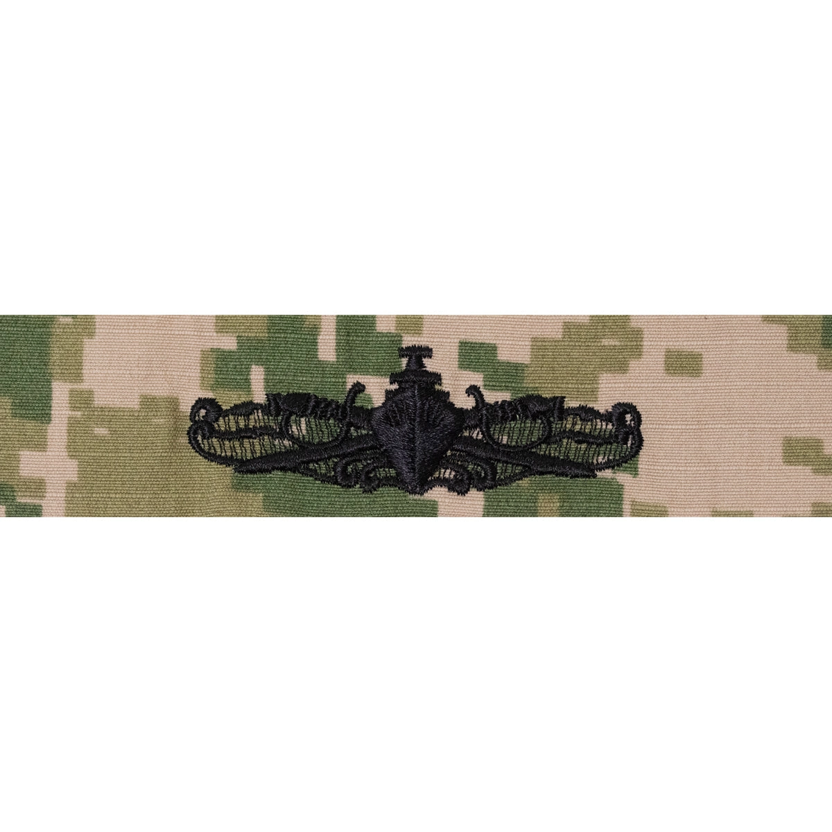 Picture of US Navy Badges Embroidered Surface Warfare Officer: Woodland Digital