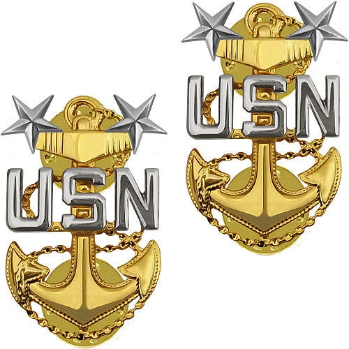 Picture of US Navy Enlisted Rank Coat Device E9 Chief Petty Officermaster